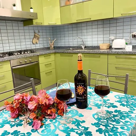 アパート Alpha22 *