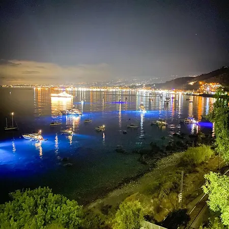 Alpha22 アパート *