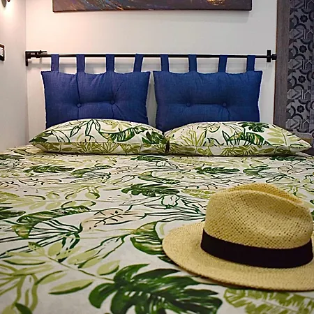 Alpha22 アパート